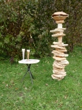 Zahradní lampa a stolek
